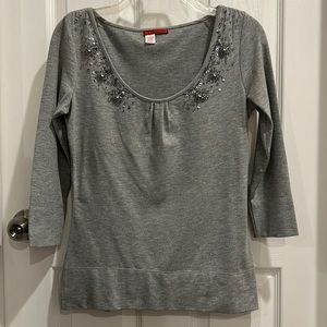 Tape Measure size small gray top